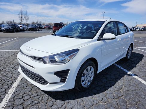 Used 2022 Kia Rio LX image 10