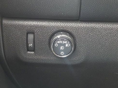 Used 2016 GMC Canyon SLE w/ SLE Convenience Package RWD image 24