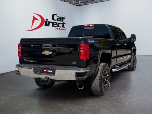 Used 2015 Chevrolet Silverado 2500 LTZ w/ Duramax Plus Package AWD/4WD image 4