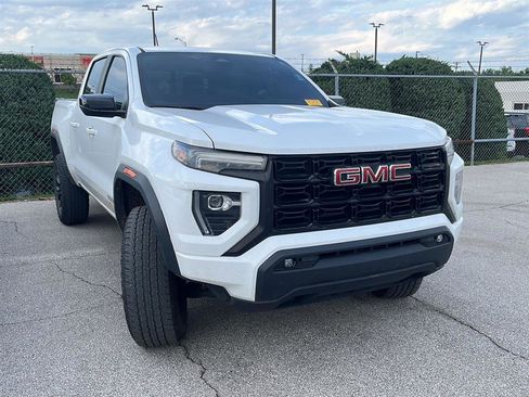 Used 2024 GMC Canyon Elevation w/ Convenience Package RWD image 2