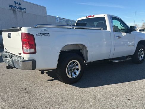 Used 2008 GMC Sierra 1500 W/T image 10