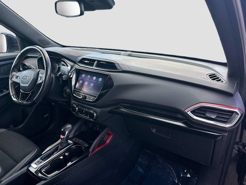 Used 2021 Chevrolet TrailBlazer RS w/ Technology Package FWD image 28
