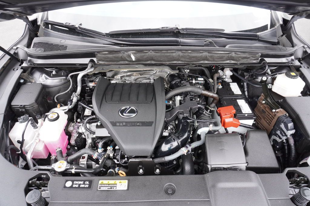 Used 2024 Lexus RX 350 Premium Plus w/ Convenience Package FWD image 7
