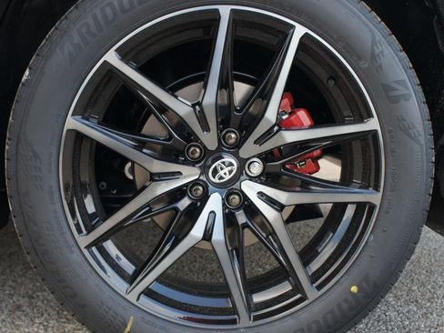 Used 2026 Toyota RAV4 AWD Plug-in Hybrid image 19