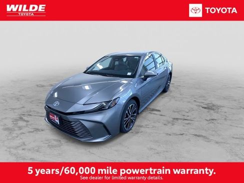 New 2026 Toyota Camry XLE image 5