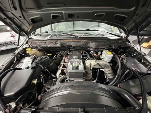 Used 2006 Dodge Ram 2500 Truck SLT image 19
