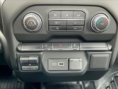 Used 2025 Chevrolet Silverado 2500 W/T w/ Snow Plow Prep/Camper Package image 32