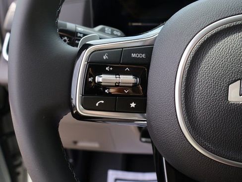 New 2026 Kia Carnival EX FWD image 27