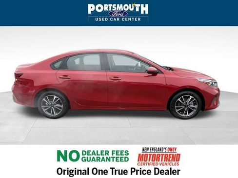 Used 2024 Kia Forte LXS image 6