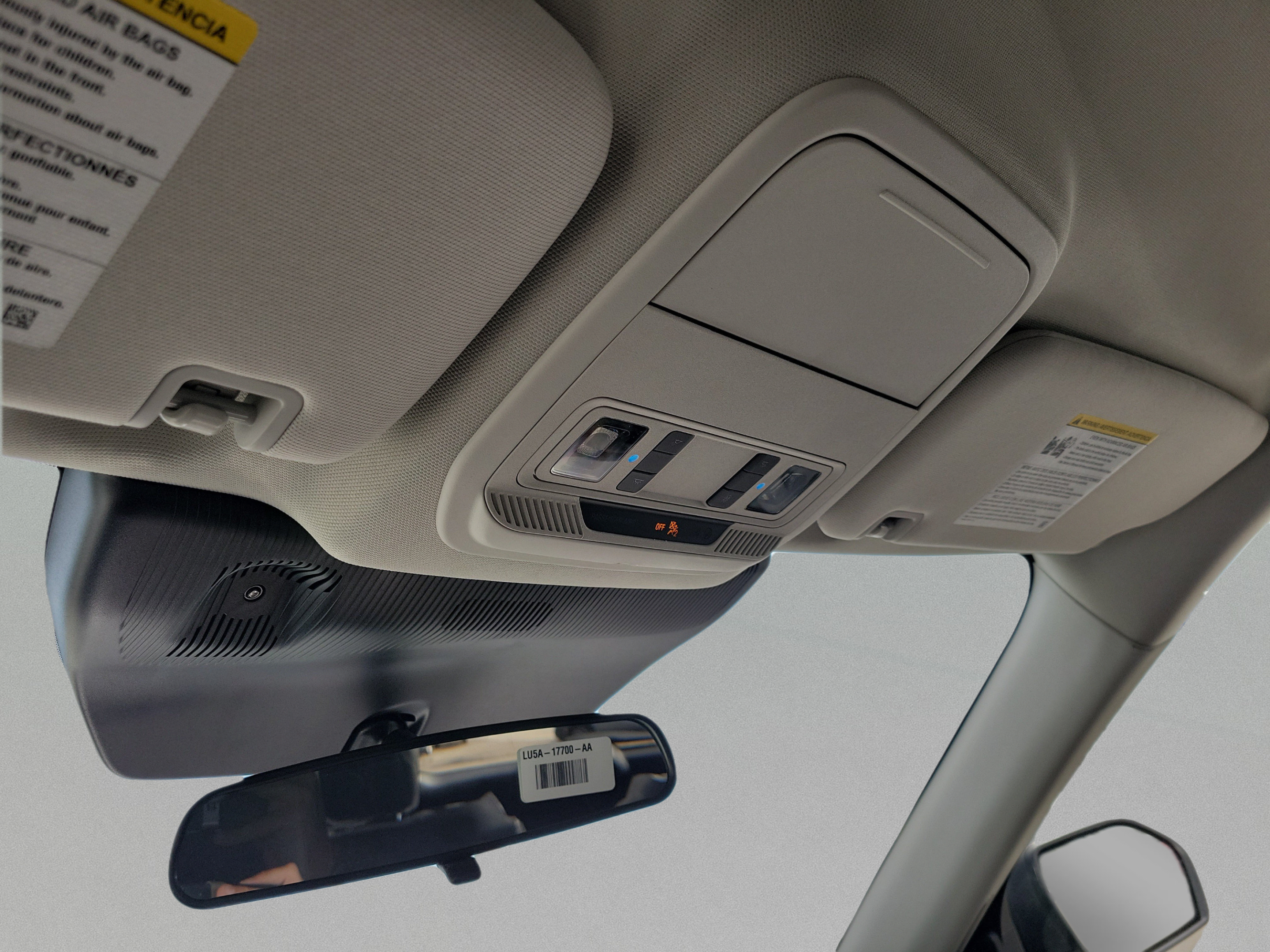 New 2026 Ford Explorer Active w/ Active Comfort Package RWD image 28