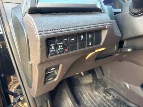 Used 2019 Honda Odyssey EX-L image 20