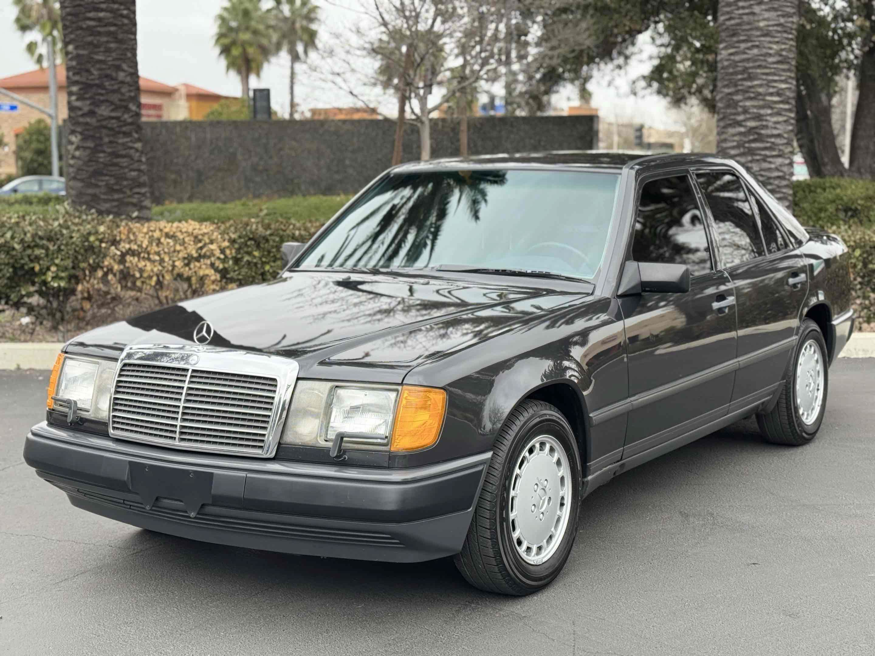 Used 1987 Mercedes-Benz 300 D Turbo image 23