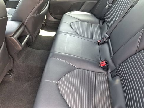 Used 2024 Toyota Camry SE FWD image 21