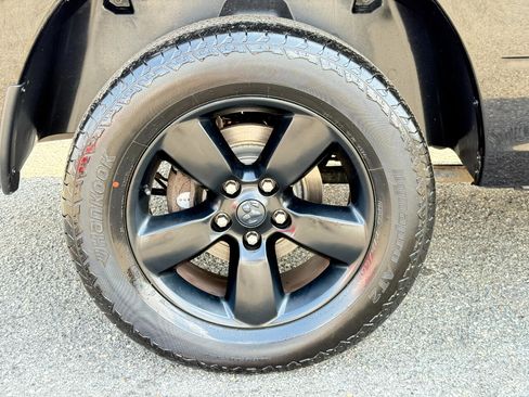 Used 2018 RAM 1500 Big Horn image 88