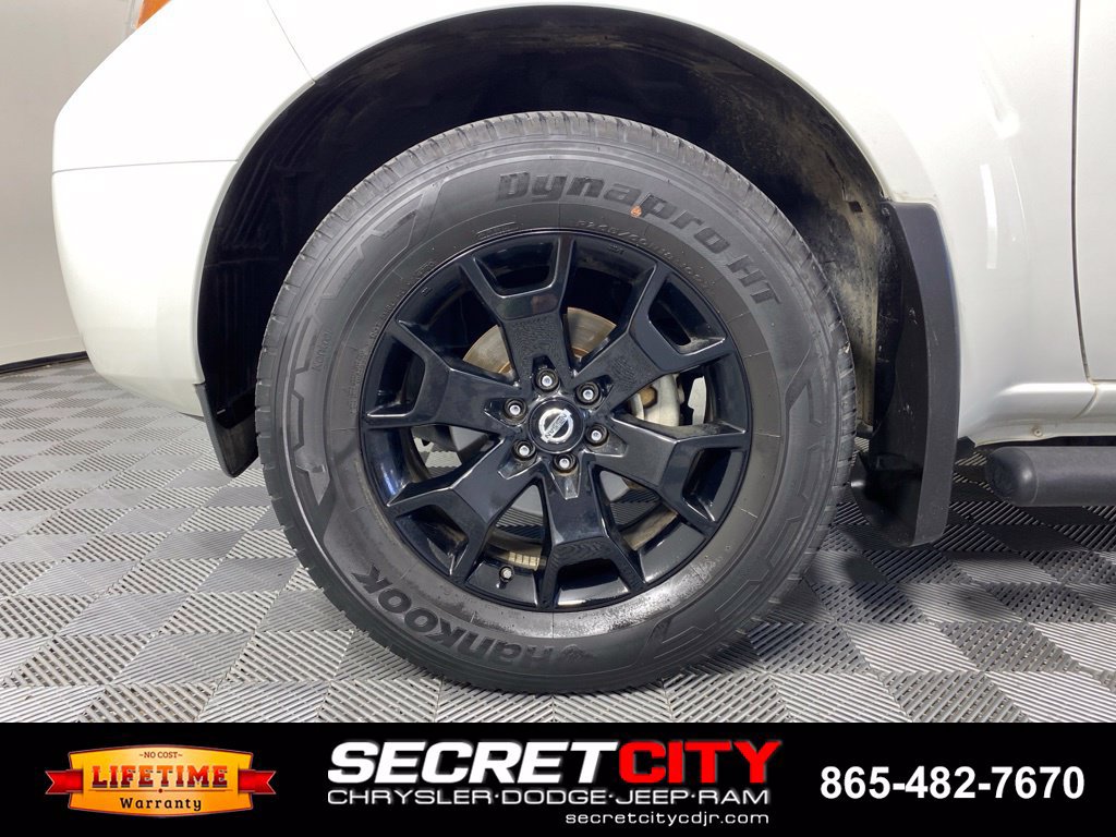 Used 2021 Nissan Frontier SV w/ Midnight Edition Floor Mats RWD image 9