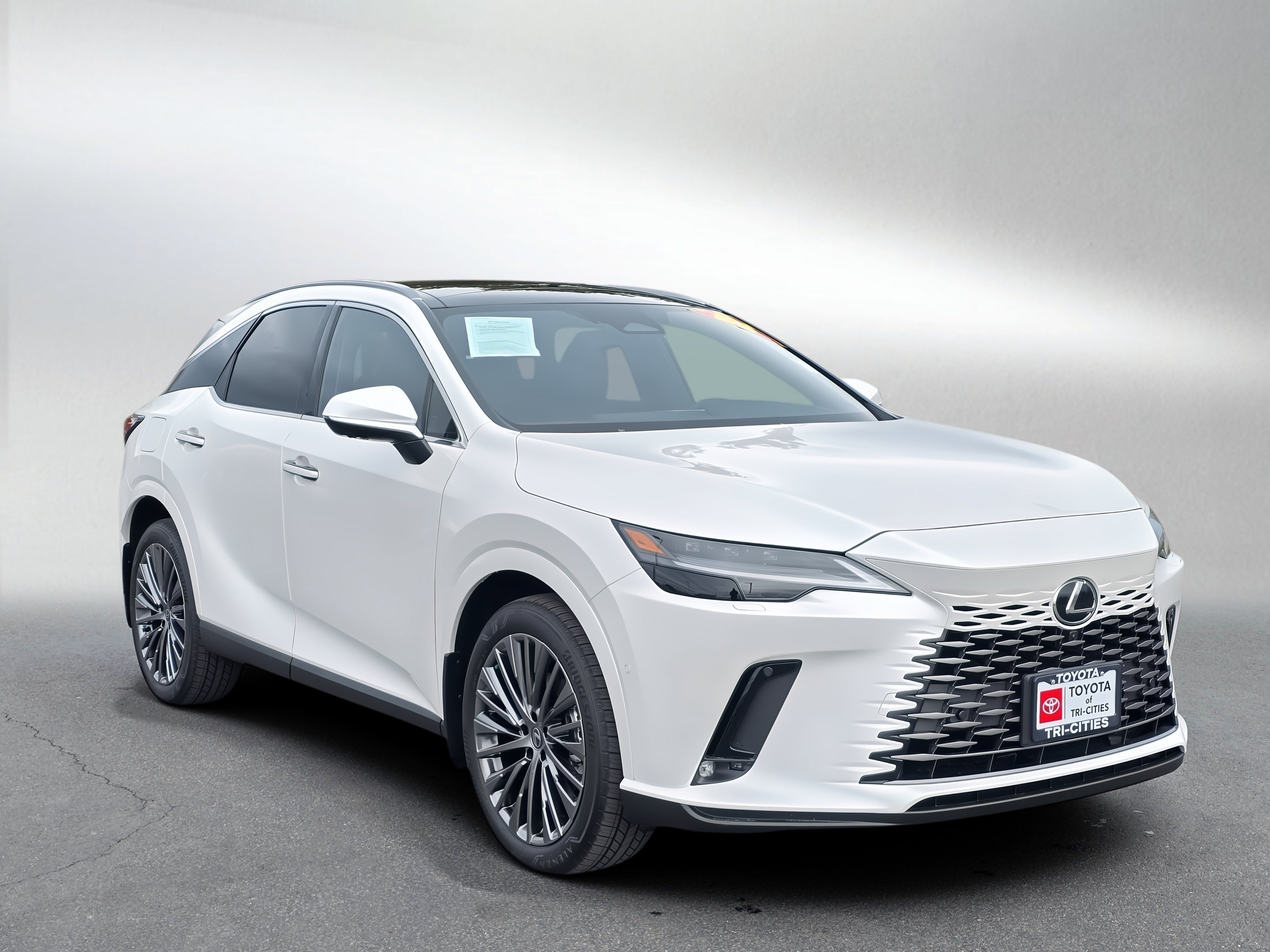 Used 2026 Lexus RX 450h AWD w/ Convenience Package image 7
