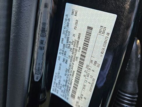 New 2025 Ford F150 Lariat w/ Equipment Group 502A High image 17