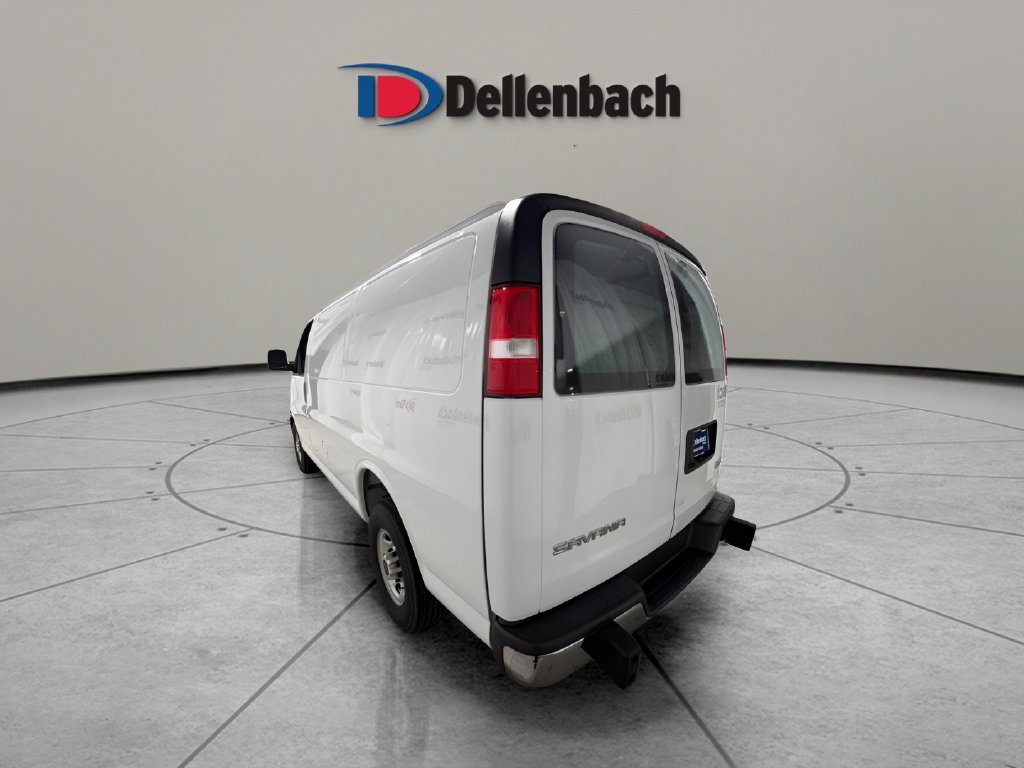 Used 2025 GMC Savana 2500 w/ Driver Convenience Package RWD image 3
