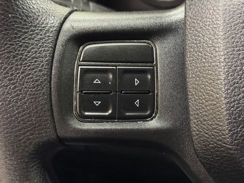 Used 2013 RAM 1500 Express AWD/4WD image 17