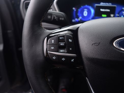 Used 2022 Ford Escape Titanium w/ Titanium Elite Package image 7