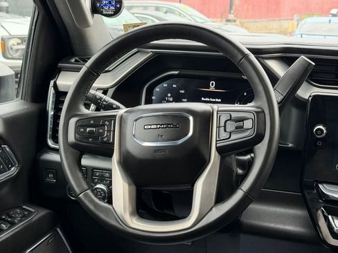 Used 2024 GMC Sierra 2500 Denali w/ Denali Reserve Package image 6