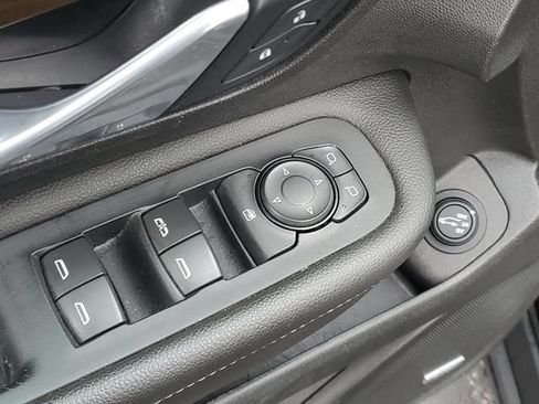Certified 2018 GMC Terrain Denali FWD image 16