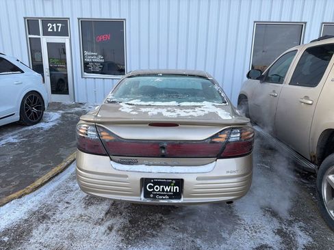 Used 2005 Pontiac Bonneville SE image 6