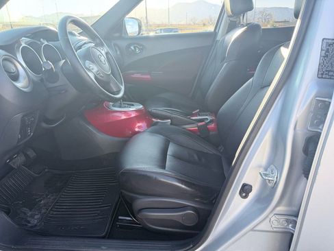 Used 2015 Nissan Juke SL image 10