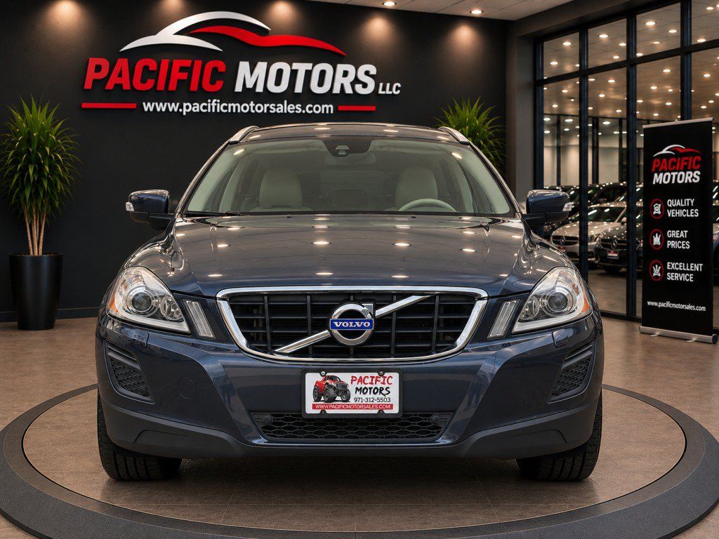 Used 2013 Volvo XC60 T6 AWD/4WD image 5