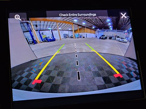 New 2025 Jeep Grand Cherokee Altitude image 23