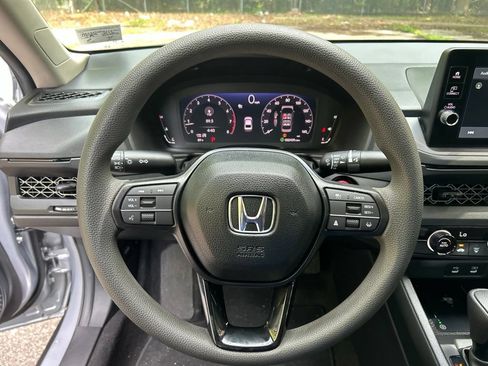 Used 2026 Honda Accord LX image 19