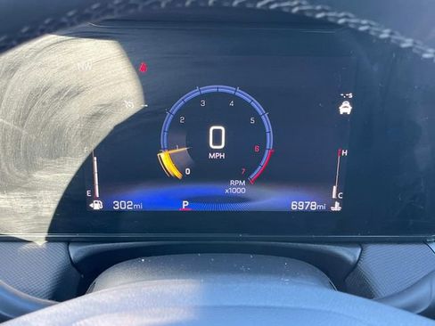 Certified 2025 Chevrolet TrailBlazer LT w/ Convenience Package image 39