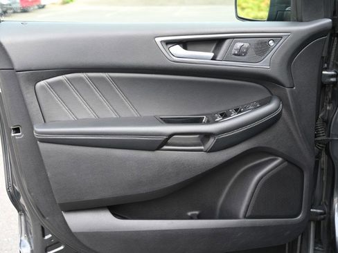 Used 2020 Ford Edge ST w/ Equipment Group 401A image 27