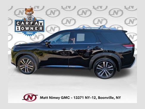 Used 2024 Nissan Pathfinder Platinum AWD/4WD image 1
