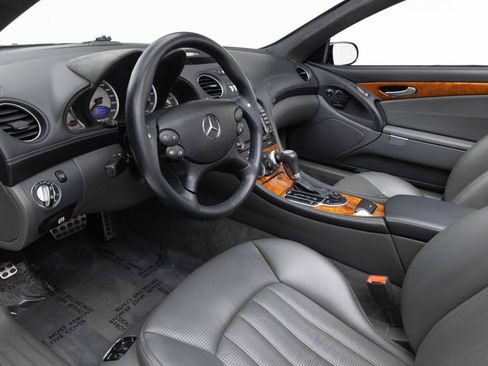 Used 2005 Mercedes-Benz SL 65 AMG image 34