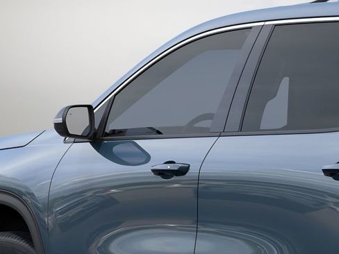 New 2026 Chevrolet Traverse LT w/ Driver Confidence Package image 12