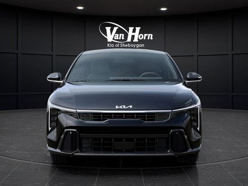 New 2026 Kia K4 GT-Line image 2