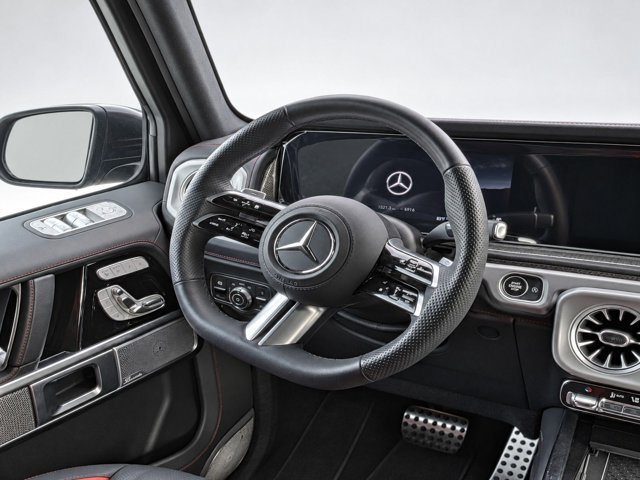 Certified 2025 Mercedes-Benz G 550 image 28