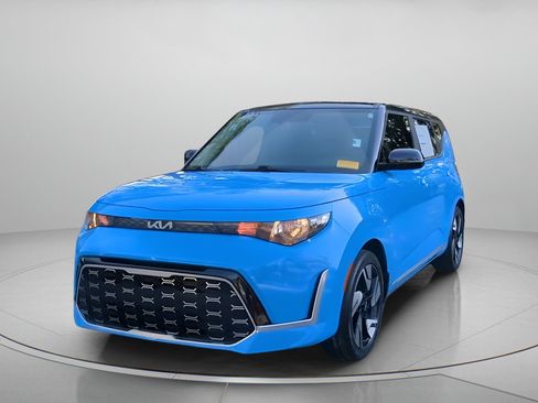 Used 2024 Kia Soul GT-Line FWD image 11