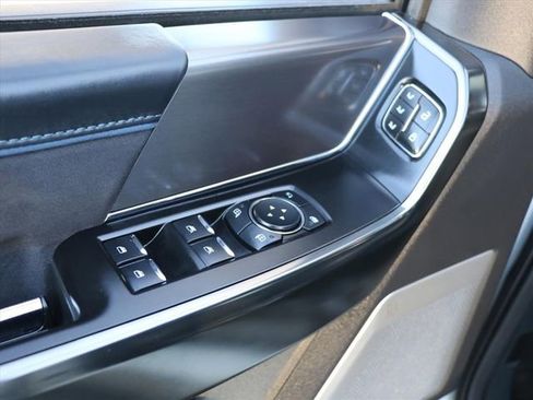 Used 2024 Ford F150 Platinum w/ Equipment Group 702A High image 19