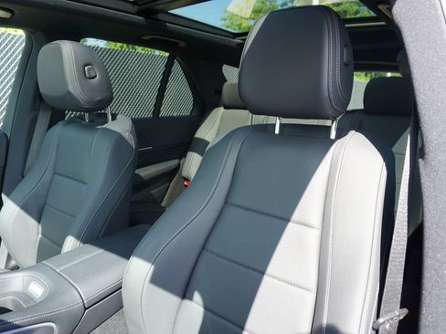 Certified 2026 Mercedes-Benz GLE 350 4MATIC image 43