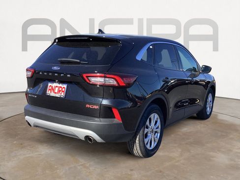 Used 2024 Ford Escape Active image 14