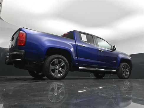 Used 2015 Chevrolet Colorado LT w/ Luxury Package RWD image 32