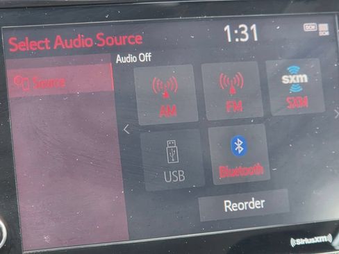 Used 2021 Toyota Camry SE w/ Cold Weather Package FWD image 15