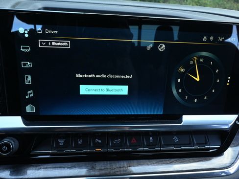 Used 2024 Chevrolet Silverado 2500 LTZ w/ LTZ Plus Package image 27