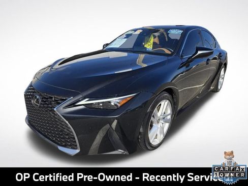Used 2024 Lexus IS 300 w/ Comfort Package RWD image 3