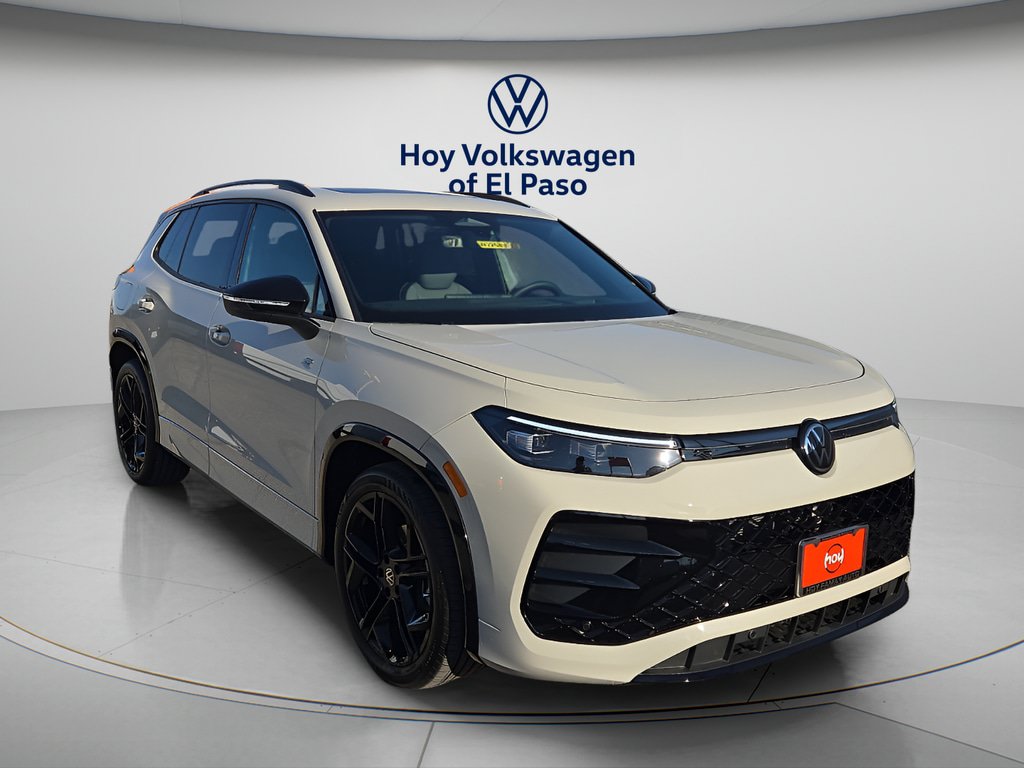 New 2026 Volkswagen Tiguan SE R-Line FWD image 1