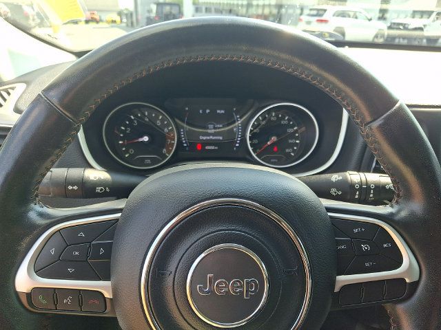Used 2020 Jeep Compass Latitude w/ Cold Weather Group AWD/4WD image 20