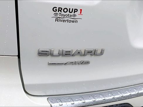 Used 2022 Subaru Ascent Limited AWD/4WD image 30