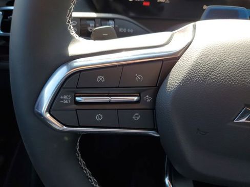 New 2026 Chevrolet Traverse Z71 w/ Enhanced Driving Package AWD/4WD image 19
